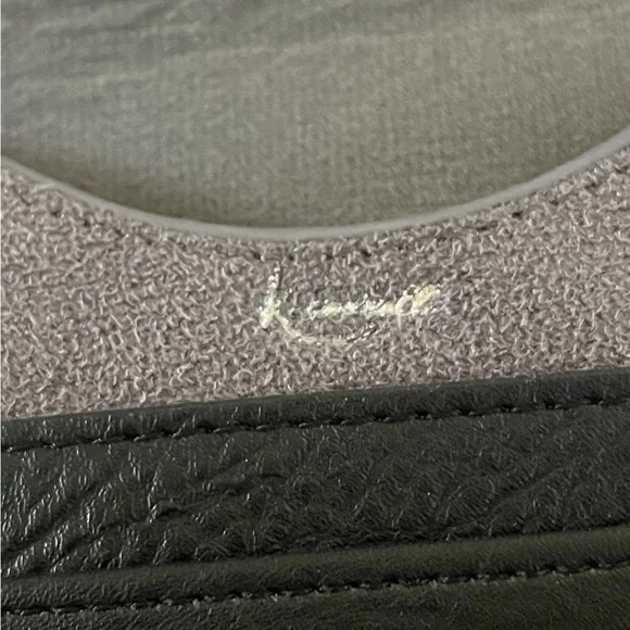 K Carrol Key & Card Holder with RFID Protection - Picture 4 of 10